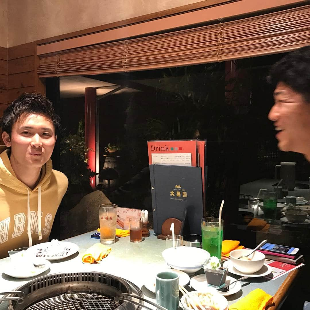 小澤怜史さんのインスタグラム写真 - (小澤怜史Instagram)「純平と晨と焼肉🍖 #初投稿#焼肉#大昌園#上津店#いい店だね⤴︎」4月6日 19時36分 - ys_reiji70145