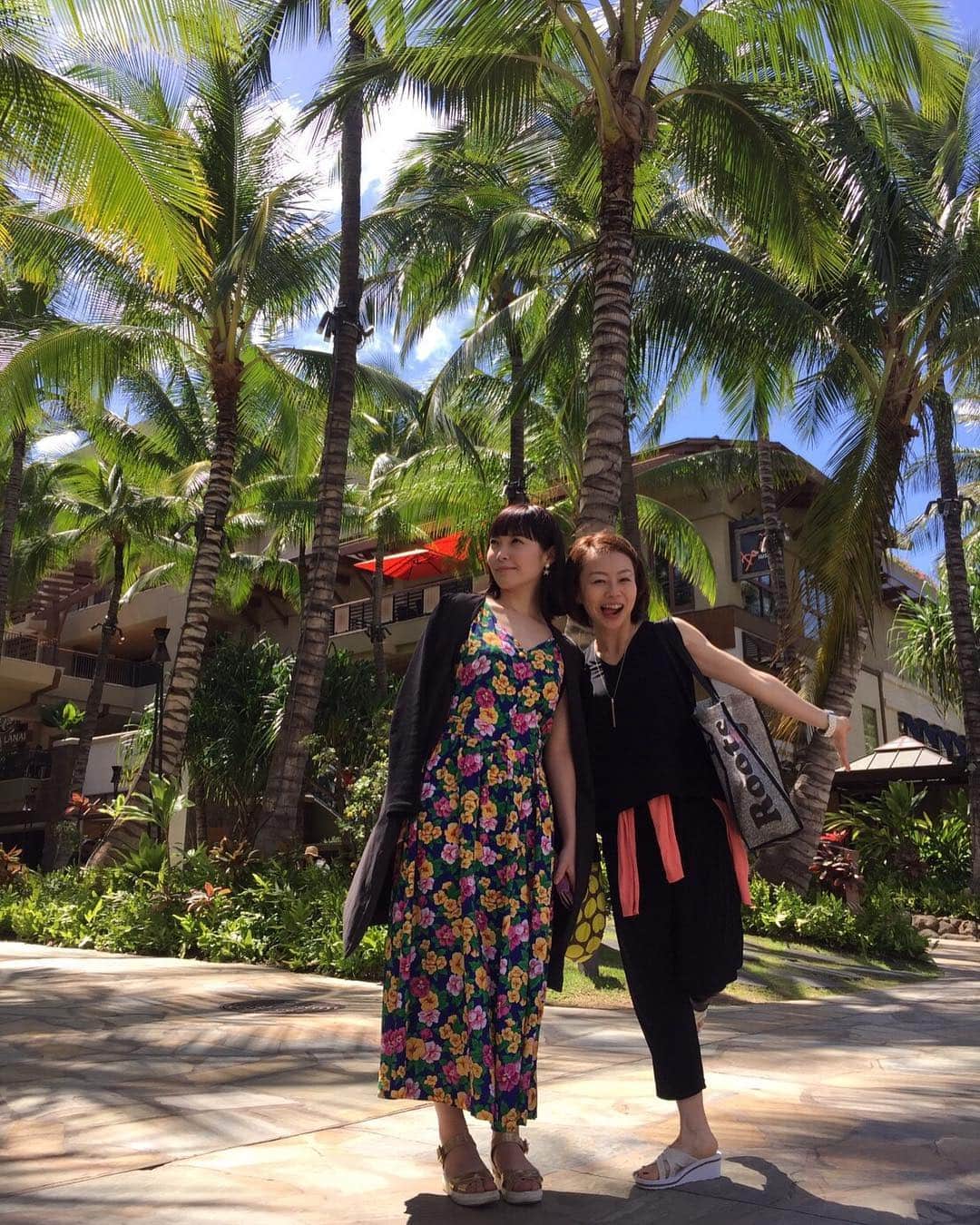 田中良子さんのインスタグラム写真 - (田中良子Instagram)「#hawaii  #aloha  #海外ロケ  #おは朝」4月7日 3時50分 - tanakaryoko102
