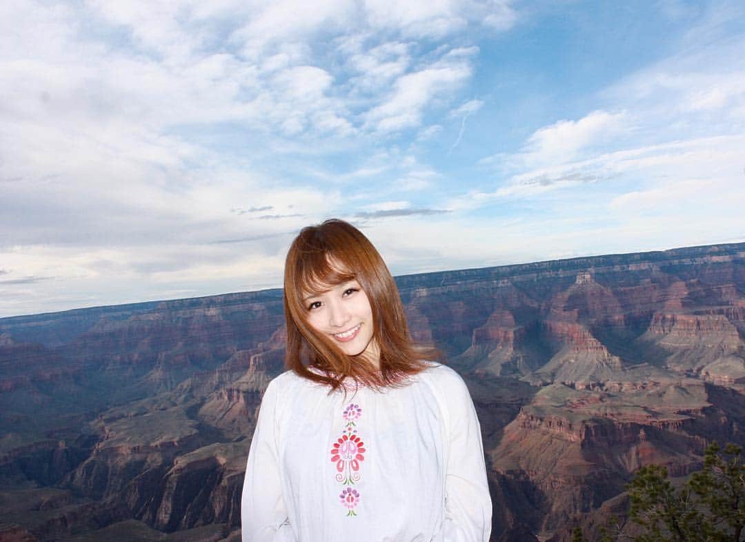 武田紗季のインスタグラム：「Grand Canyon 🦋 #nationalpark #arizona #hiking #nature #grandcyanyon #roadtrip #usa #explore」