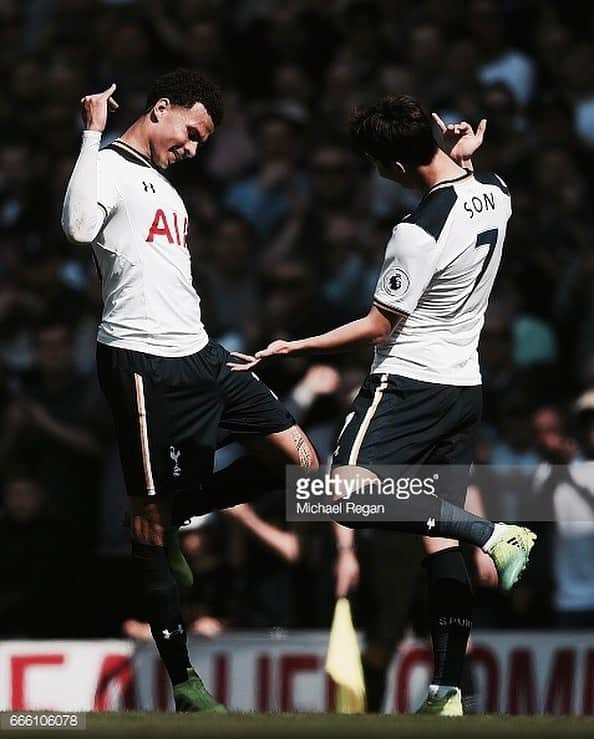 ソン・フンミンさんのインスタグラム写真 - (ソン・フンミンInstagram)「⚽️Come on you spurs!!⚽️#COYS」4月9日 0時17分 - hm_son7