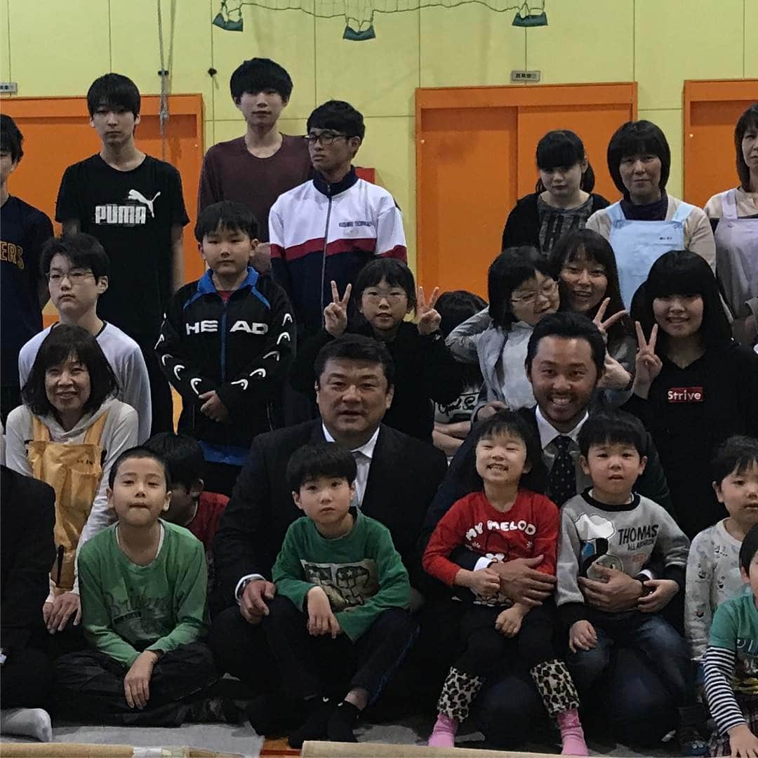 吉田秀彦のインスタグラム：「まりも学園に二人で訪問！」