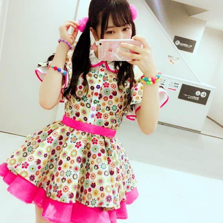 江籠裕奈さんのインスタグラム写真 - (江籠裕奈Instagram)「♡ . . かわいい衣装♡ やっぱりピンクだなあ。 . . #pink  #ツインテール」4月9日 12時01分 - egochan_329