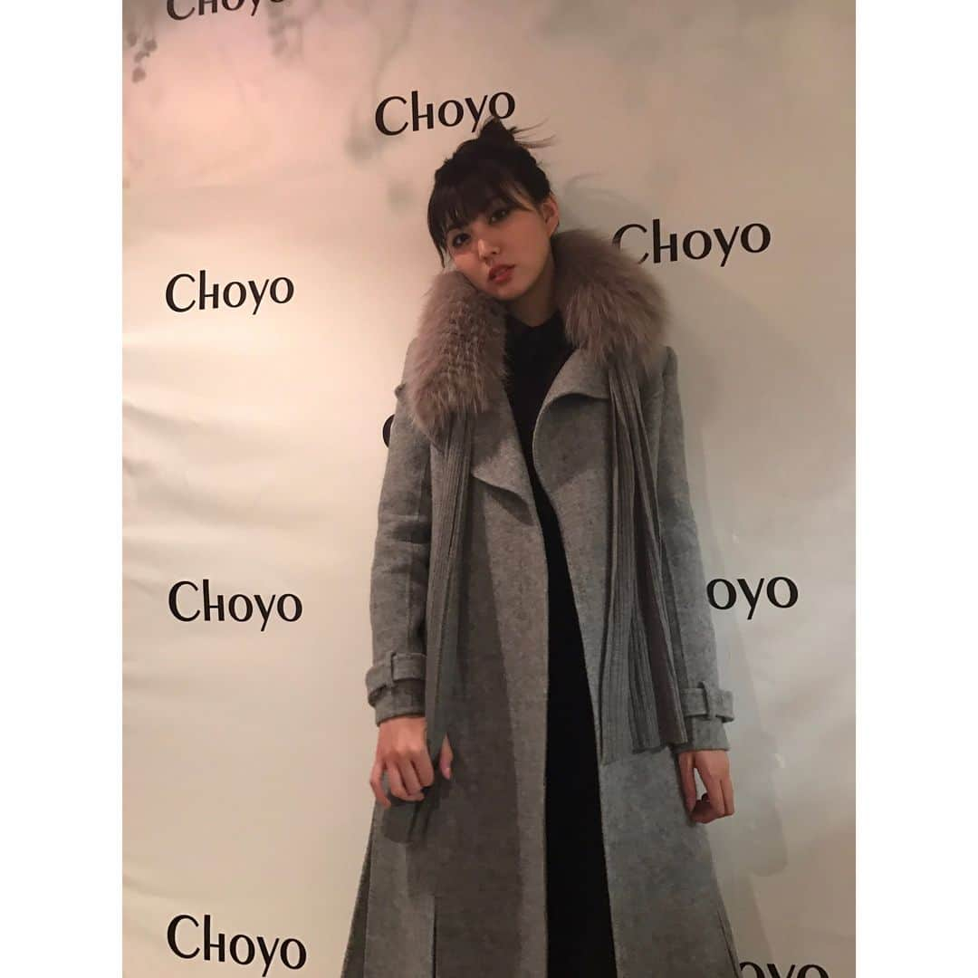 岩﨑名美さんのインスタグラム写真 - (岩﨑名美Instagram)「ちょっと前に、#choyo さんの展示会いってきたよん👼💋 #choyo #展示会 #fakefur」4月10日 10時14分 - nami_iwasaki