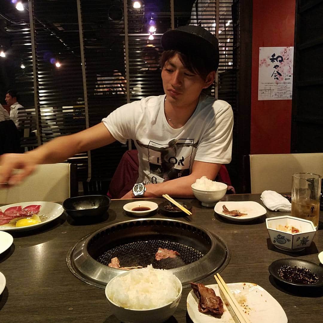 渋谷飛翔さんのインスタグラム写真 - (渋谷飛翔Instagram)「今日もこいつと 焼き肉ナウw」4月10日 22時21分 - tsubasashibuya18