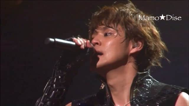 宮野真守のインスタグラム：「🌸 【Mamo★Dise Request Corner! No.181】 泣いてるシーンを集めて欲しいです✨というリクエストをいただきました！リクエストありがとうございます @mamoshun2568 さん 🤗💕 ということで、今日はマモちゃんと一緒に泣きましょうね 😅 この動画の中で、色々泣いてるシーンがあります！マモちゃんの初ライブ 「BREAKING!」 、「REQUEST」 ライブ、「WAKENING!」 ライブ、「GENERATING!」 ライブ、そして初海外公演 「REMIXING!」 ライブもあります 💖 マモちゃんはね、やっぱり素直な人ですね〜可愛くて優しくてもー本当に大好きです ☺️💘 --- Since it's been a while, I decided to make another compilation edit~ 🎶 Now I know some of you have sent me compilation edit requests as well so don't worry because I've not forgotten you 😅 I'm editing two other compilations at the moment besides this one so look forward to them soon ✨ Anyway today it's @mamoshun2568 's request and she wanted to see a compilation of Mamo's crying moments 💔 So I guess that means our agenda for today is to cry together with Mamo hahaha 😂 I've added in the new clip of him crying during his 「REMIXING!」 live in Taiwan too so for those who've not seen that yet, don't be surprised if you can't recognise it 🤔 And of course there's no better song to use than Mamo's very own 「Tada, Soba ni Ite」 right? ☺️💕 --- #宮野真守 #miyanomamoru #mamorumiyano #声優 #seiyuu #mamodiserequestcorner」