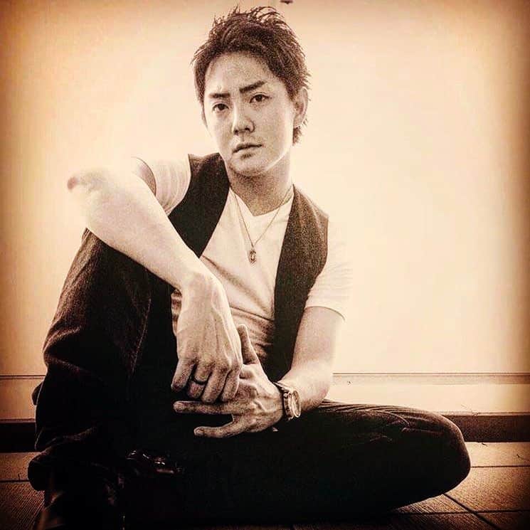 長田成哉のインスタグラム：「23 years old.」