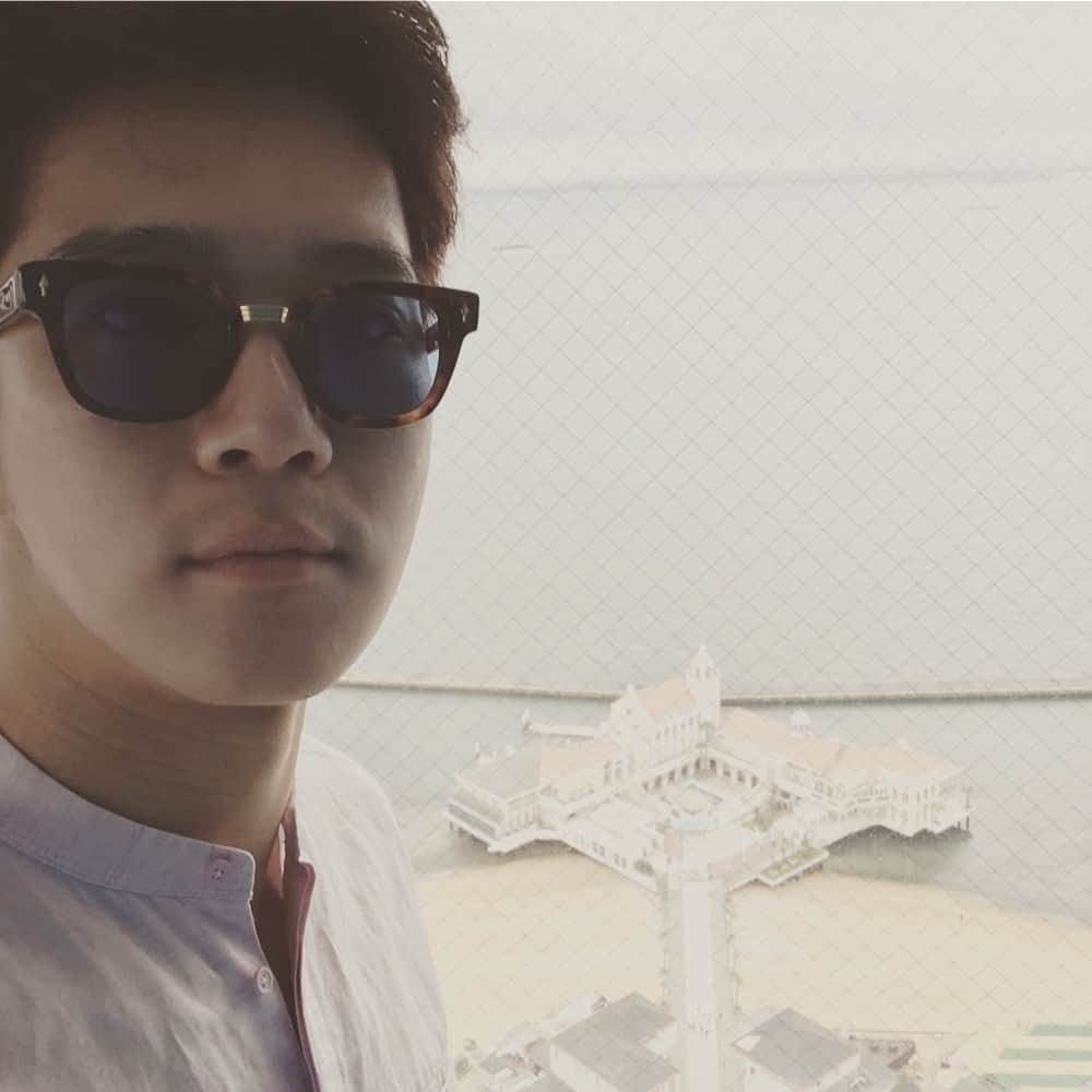 ハ・ソクジンさんのインスタグラム写真 - (ハ・ソクジンInstagram)「#어젯밤 #모츠나베 #후쿠오카타워 #라멘스타디움 #30시간동안열끼채움 #이제문남촬영장으로」5月11日 11時59分 - haseokjin
