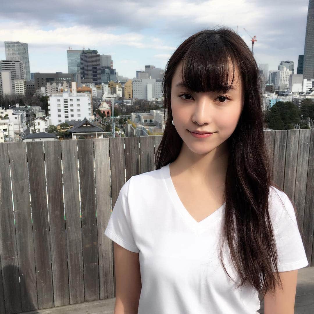 Non Noさんのインスタグラム写真 Non Noinstagram Tシャツ特集から 新ノンノモデルの山田愛奈 クールビューティで ファッションも 自分らしさがあるおしゃれさん でも話すとあどけなさが残るのが可愛い Nonno Magazine Nonno ノンノ 山田愛奈 なーあい