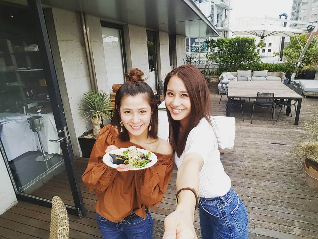 向山志穂のグルメインスタ