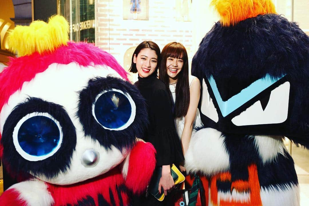 三吉彩花さんのインスタグラム写真 - (三吉彩花Instagram)「今日は #FENDI のpartyへ お邪魔させていただきました✨  #FENDI #fendiomotesando」5月11日 20時10分 - miyoshi.aa