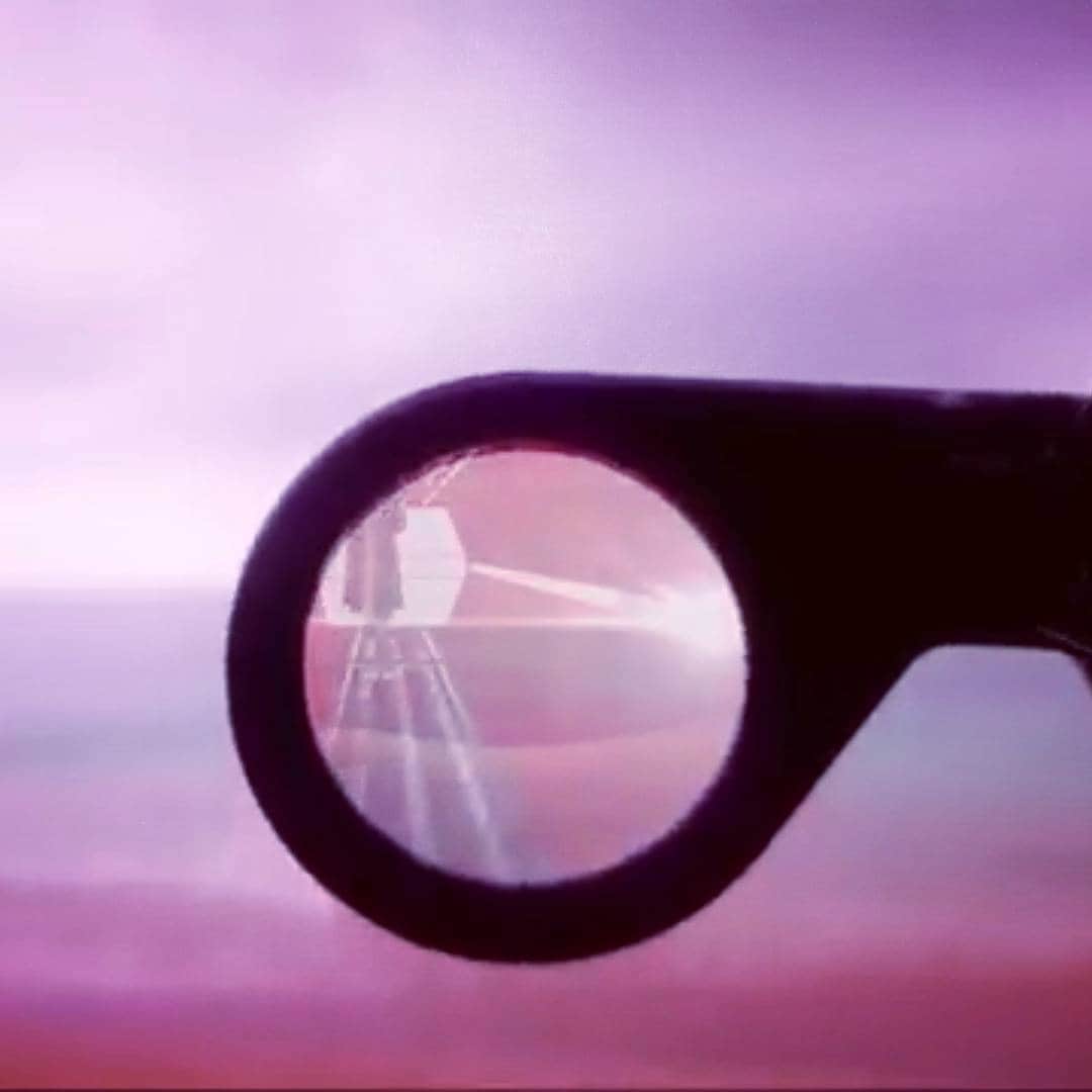 乙黒えりさんのインスタグラム写真 - (乙黒えりInstagram)「子連れでも持ちやすいショルダーカゴバッグ買いました。セールで3000円😁✨だっこにも邪魔にならないしこの春夏使えそう🎵 ベルト付きチノパンツも生地もシワになりにくくて、使いやすいです❗今日は幼なじみママ友とランチ。二人ともウエストマークパンツでした(笑) #ショルダーカゴバッグ#bcstock #ウエストベルトパンツ#slobeiena #ベイクルーズストア @baycrews #VRゴーグルプレゼント中 #VR動画#BAYCREWSSTORE#ベイクルーズ#BAYCREWS#ベルト付きワイドパンツ」5月11日 22時09分 - ellyotoguro