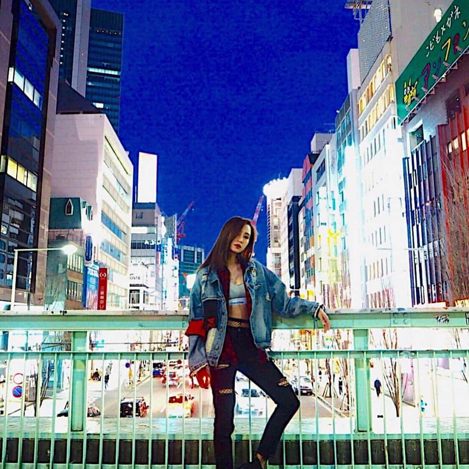 西原有紀さんのインスタグラム写真 - (西原有紀Instagram)「Shibuya snap📸 詳しくは、Blogをポチっとな↓↓↓ http://ameblo.jp/nishiharayuki/entry-12266689678.html?frm_id=v.jpameblo&device_id=87deb2f775344521b5651f9688383b0a @loveace_official #snap #東京 #tokyo #渋谷 #calvanklein #ck #424 #streetfashion #西原有紀 #model #talent #loveace #japanesemodel #photogenic #love #girls #beautiful #smile #cool #happy #fun #cute #friend #fashion #ootd #outfit #coordinate #instagood #instafashion #shooting」4月20日 1時08分 - u_ki0211