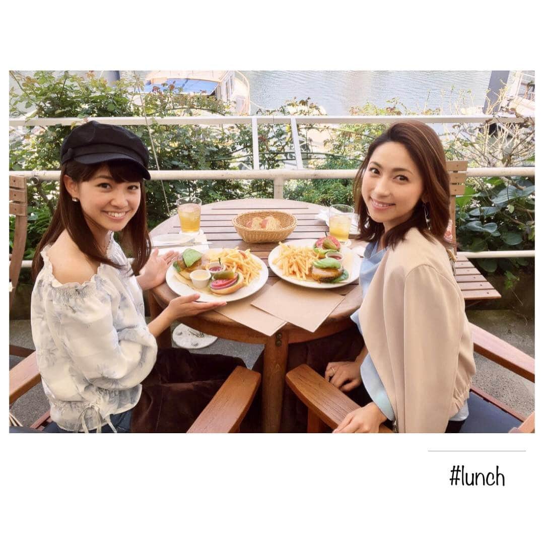 宮崎瑠依さんのインスタグラム写真 - (宮崎瑠依Instagram)「えみりちゃんとT.Y Harborでランチしました〜😋✨ お天気が良かったからテラス席で☀️ 仕事の話とかサッカー話で盛り上がり…気づけば3時間半も経ってた〜〜ww(喋り過ぎw) えみりちゃんとの出会いは、Jリーグタイムがくれた最高のラストプレゼント…✨✨ 死ぬほど可愛い妹ができたようで、楽しいんだっ😋w Jリーグタイムに感謝っ✨  #lunch #tyharbor #ドライブ #Jリーグタイム  #中川絵美里 ちゃん #宮崎瑠依」4月21日 8時04分 - ruimiyazaki