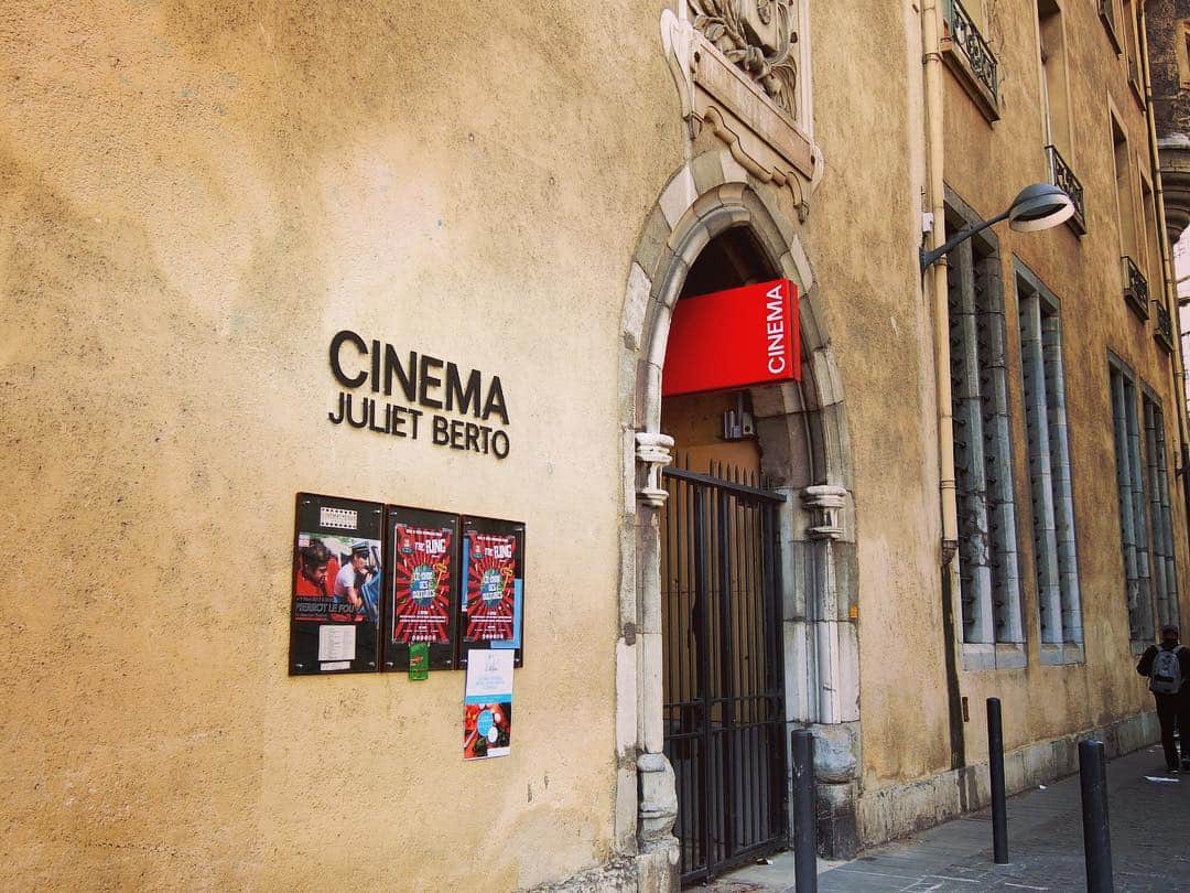 宍戸留美のインスタグラム：「#グルノーブル #grenoble #france #cinema #映画館 #フランス #rumishishido」