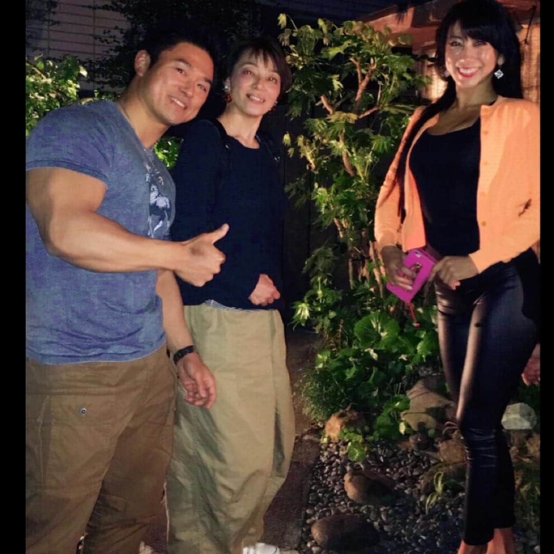 安井友梨のグルメインスタ