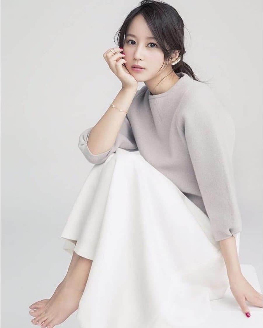 堀北真希（ファンアカウント）のインスタグラム：「. #堀北真希」
