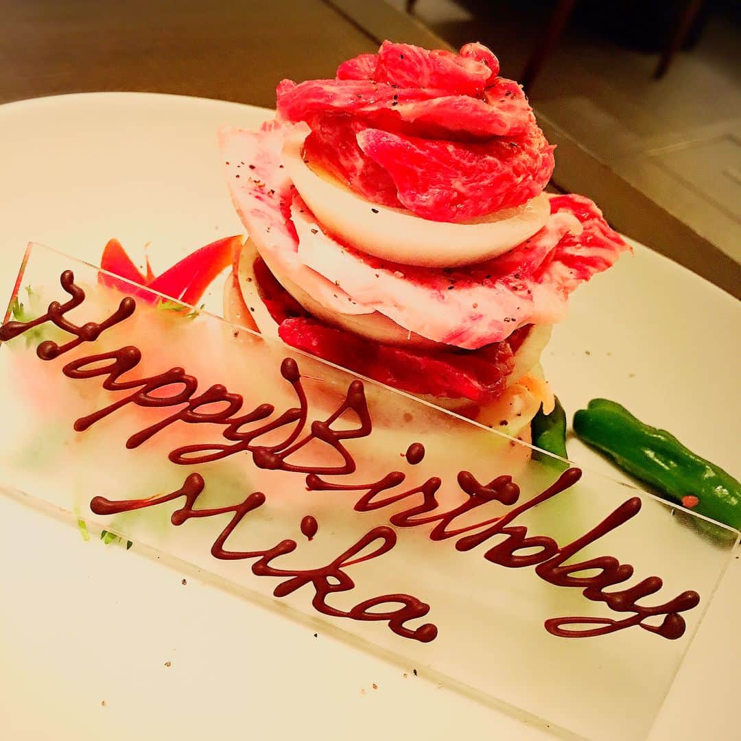 MIKAのグルメインスタ