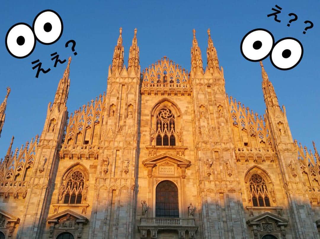 平愛梨さんのインスタグラム写真 - (平愛梨Instagram)「Duomo(ドゥオーモ)って教会なの？！知らなかったー‼︎ 「ミラノのドゥモ1番好きな教会です」とコメントして下さってた方がいて教会なんだ⁈とビックリ感動しました‼︎‼︎‼︎✨ もしかしたらだけど〜♪ 「ドゥモは教会だよ」と聞いてたかもしれない…。3歩あるいたら忘れちゃったのかな😢 知らないことたくさん‼︎ だから何でも教えてほしい。  ちなみに‼︎ 先日アップした写真17時じゃなかった‼︎ 20時だったー‼︎」4月27日 21時39分 - harikiri_tairi
