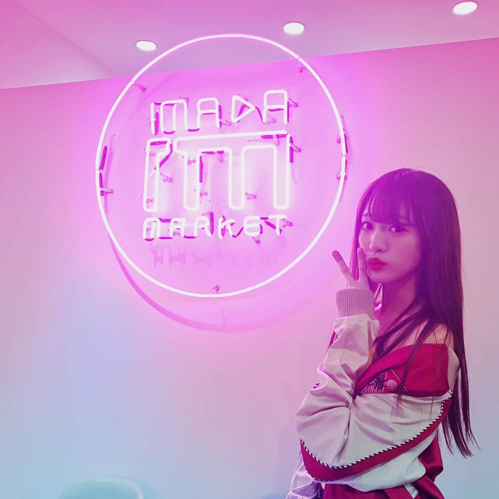 志田友美（ゆうみん）のインスタグラム：「明日4/28オープン👯✨ NLTのレセプションにお邪魔してきました💭めっちゃお洒落だからみんな行ってみてねん👾❤️ #IMADAMARKET #NLTSTORE #SHIBUYA109 #shibuya #tokyo #japan #candystripper」