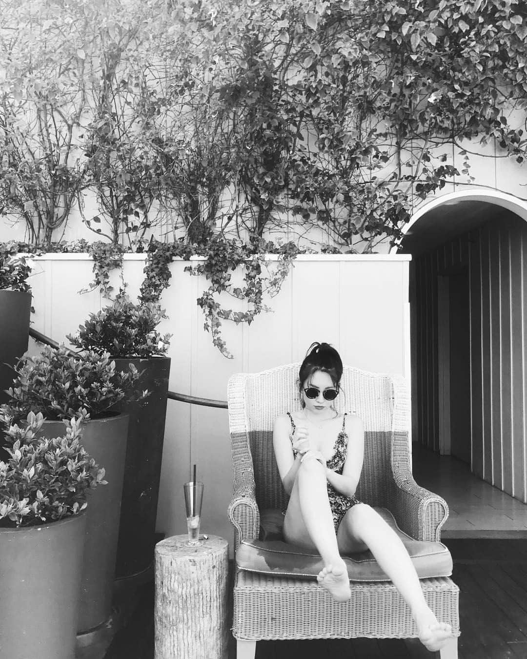 小嶋陽菜さんのインスタグラム写真 - (小嶋陽菜Instagram)「#pooltime  #losangeles  #california」4月28日 16時48分 - nyanchan22