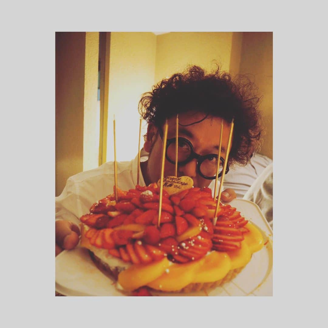 おのののかさんのインスタグラム写真 - (おのののかInstagram)「昨日は具義さんのお誕生日会で美味しいお寿司を食べに行きました🤤❤️❤️❤️ 熟成寿司とはこんなに美味しいものなのですね〜😭😭😭😭😭✨✨✨✨✨ #熟成寿司 #喜邑 #秋山具義 さん #桃 ちゃん #はあちゅう ちゃん #田中里奈 ちゃん #もえあず ちゃん」4月29日 12時22分 - ononono_ka