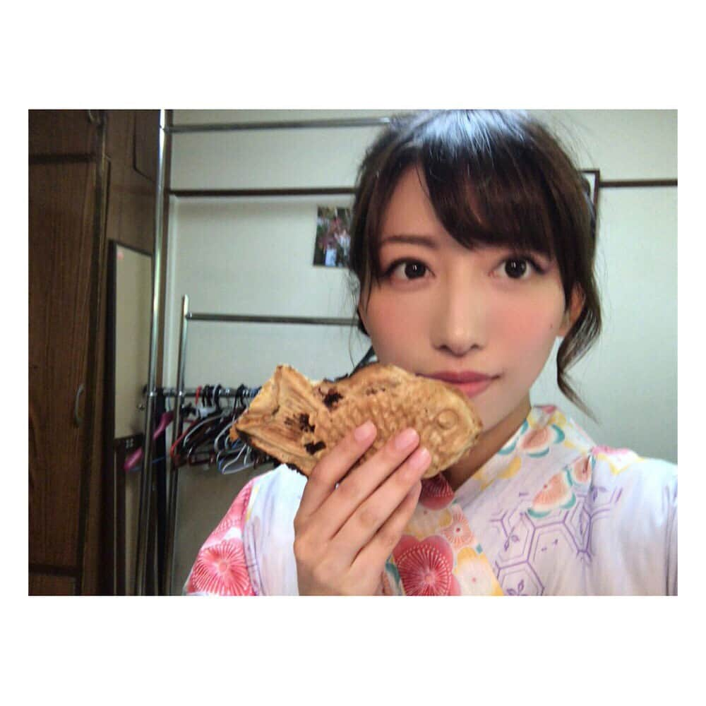 松嶋恵里さんのインスタグラム写真 - (松嶋恵里Instagram)「今年初浴衣撮影😗👘🎐 #浴衣#撮影#ロケ#晴天#古民家#縁側#日本庭園#根津神社#つつじ祭り#天王寺#神楽坂#たい焼き#yukata#japan#temple#garden#instafashion#l4l」4月29日 16時59分 - eri_mtsm0215