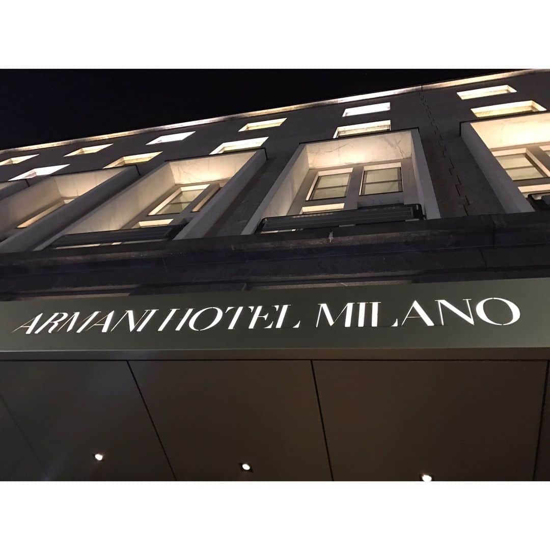 佐々木希さんのインスタグラム写真 - (佐々木希Instagram)「ミラノに着いて ARMANIホテルへ✨ 贅沢…☺️ #雑誌Oggi#ARMANI#イタリア#ミラノ」4月29日 22時58分 - nozomisasaki_official