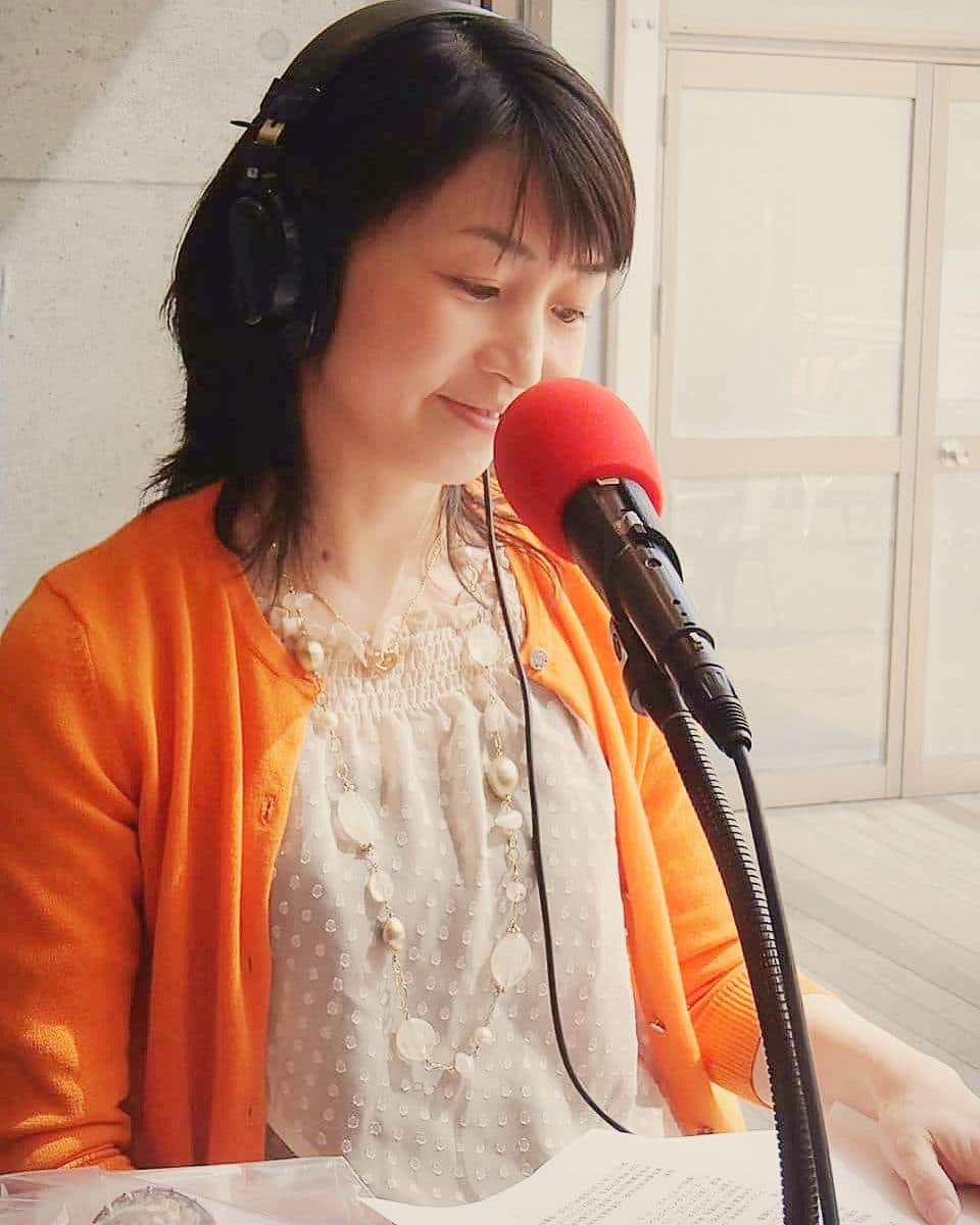 三島葉子さんのインスタグラム写真 - (三島葉子Instagram)「【FM】約1年半パーソナリティを務めたFMラジオに久々にゲストとして登場します。今回は初の生放送！😱どんなお話しが飛び出すかな⁉  #大江戸放送  #レインボータウンfm #2年前の写真です #料理研究家 #三島葉子」4月30日 11時22分 - mishima_yoko