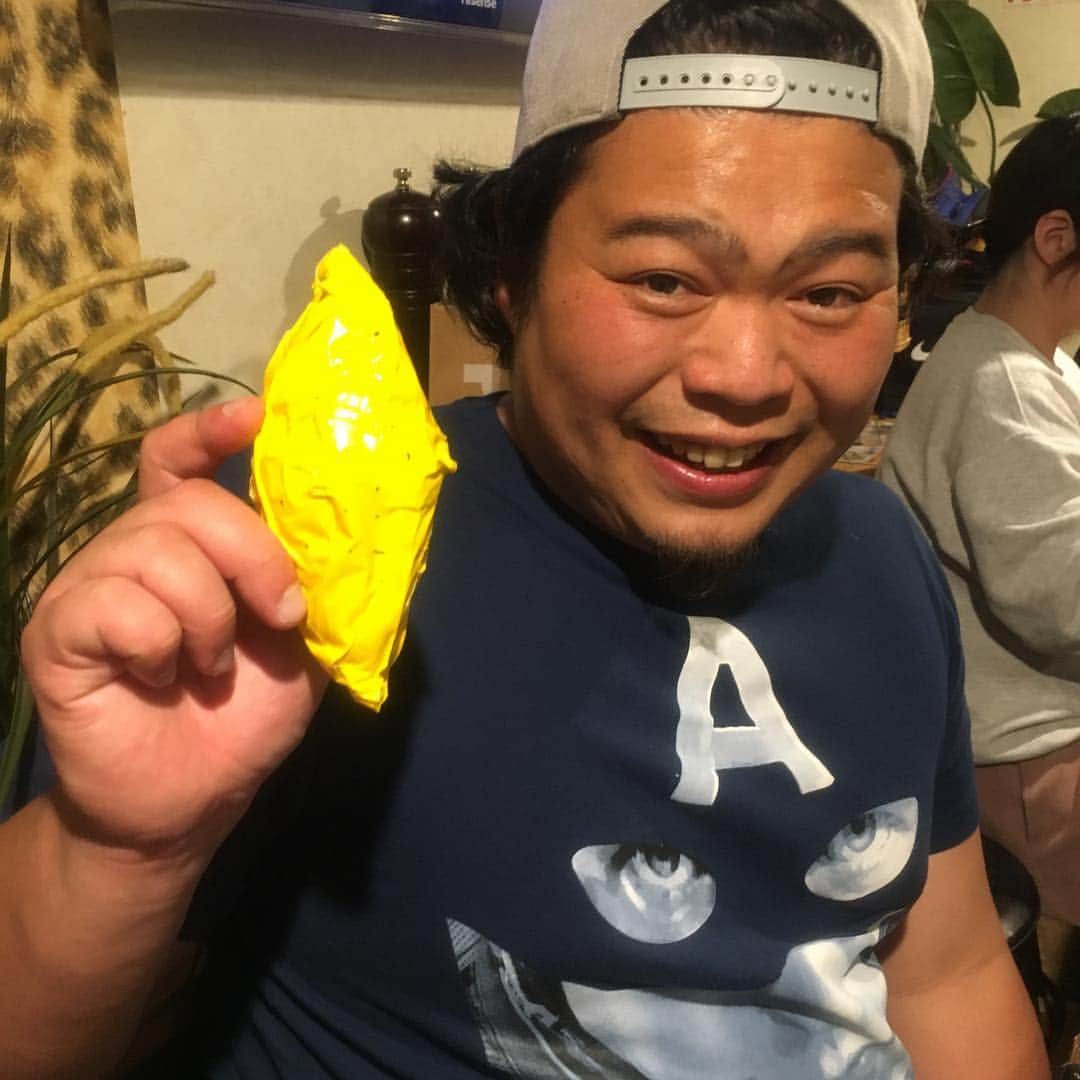 白井伸大さんのインスタグラム写真 - (白井伸大Instagram)「ザテレビジョンのレモン」5月3日 0時44分 - s_baijing