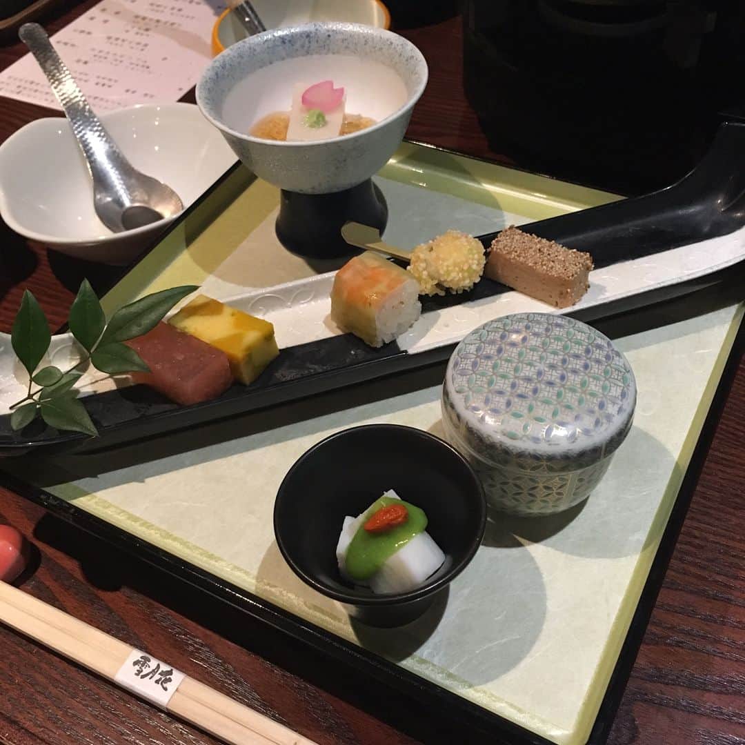 小貫智恵のグルメインスタ