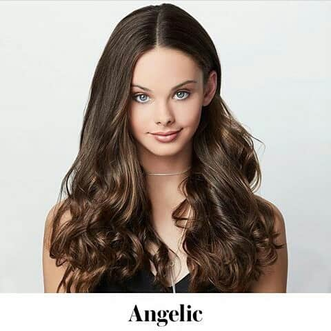 メイカ・ウーラードのインスタグラム：「this cool model hairrr n I love ittt @meikawoollard」