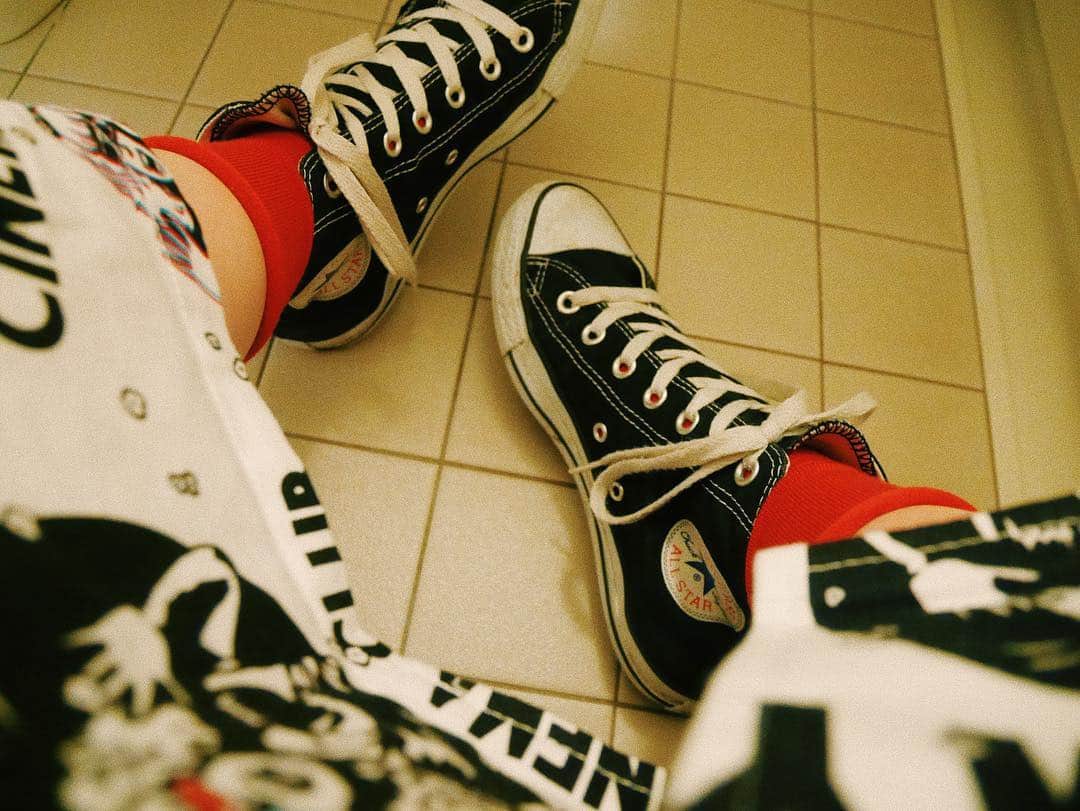 中村里帆さんのインスタグラム写真 - (中村里帆Instagram)「靴は安定のコンバース様様 #converse」5月5日 22時46分 - __rihostagram__