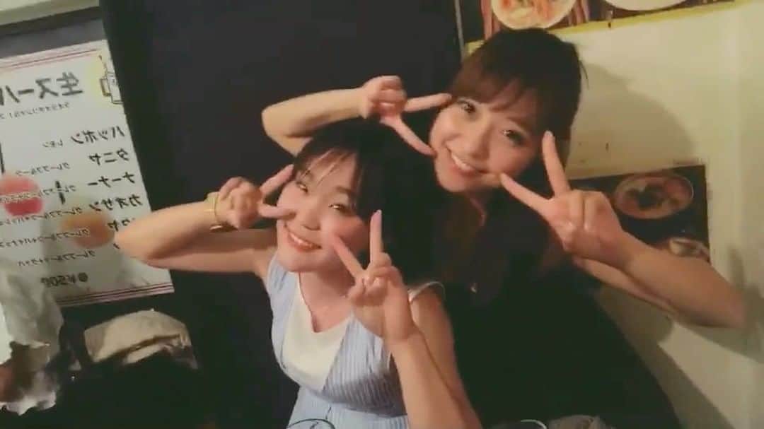 堤ゆきみのインスタグラム：「写真だと思ってたらムービーだったっていう恥ずかしい瞬間 @ami_the_monster  @madoka_sa  #まどかさんとキャピった #すごい夏感 #笑いすぎてお腹痛い」
