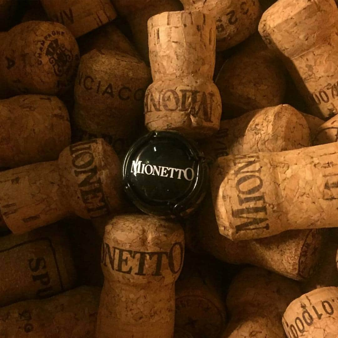 M I O N E T T Oのインスタグラム：「Prosecco always! #mionetto #prestigecolection #italy」