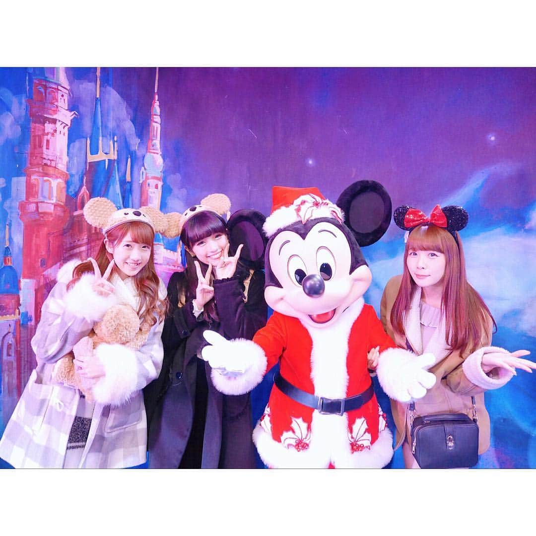 宮谷優恵（ゆえち）のインスタグラム：「. . 2016.11.28 Shanghai Disneyland . with Mickey Mouse 🐭 . #shanghaidisneyland #上海ディズニーランド #SHDL #mickeymouse #ミッキーマウス #mickey #ミッキー #shanghai #yuemiyatani #宮谷優恵 #yuechi #ゆえち」