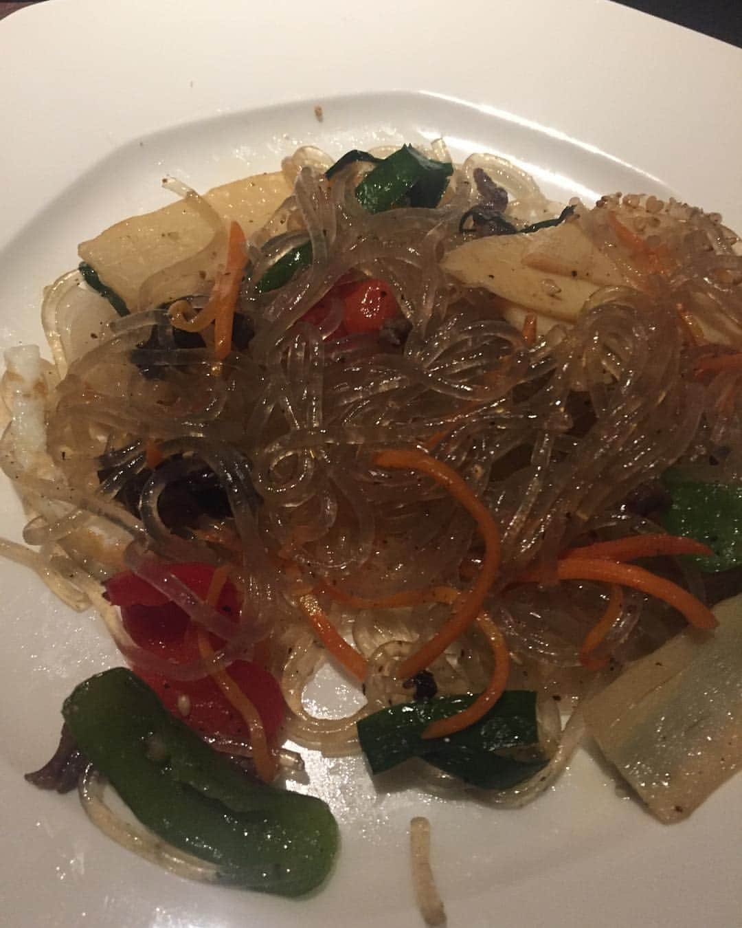 立石諒さんのインスタグラム写真 - (立石諒Instagram)「食べかけ #チャプチェ #ぐちゃぐちゃ #韓国料理 #たまに食べたくなる」6月2日 17時43分 - ryo.tateishi