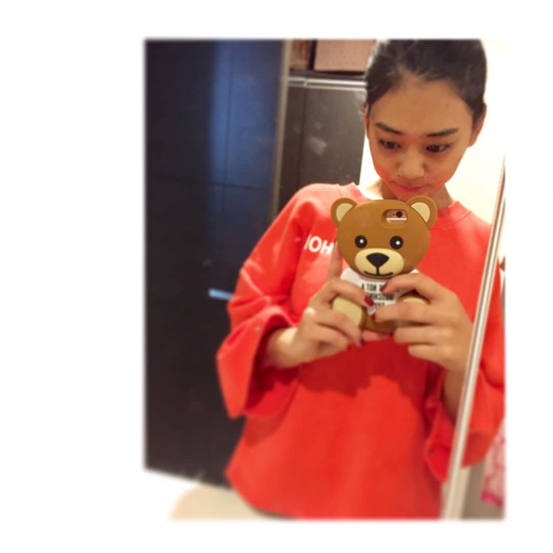 指出瑞貴さんのインスタグラム写真 - (指出瑞貴Instagram)「発色濃いめ。#スキ What's doooooooing???? #saturday #daily  #orange #bear #🐻 #💕 #fation #chuu #chuuxoxo  #instagood #selfie #selfiegram #folloewme #さ私服」6月3日 18時25分 - sashidemizuki