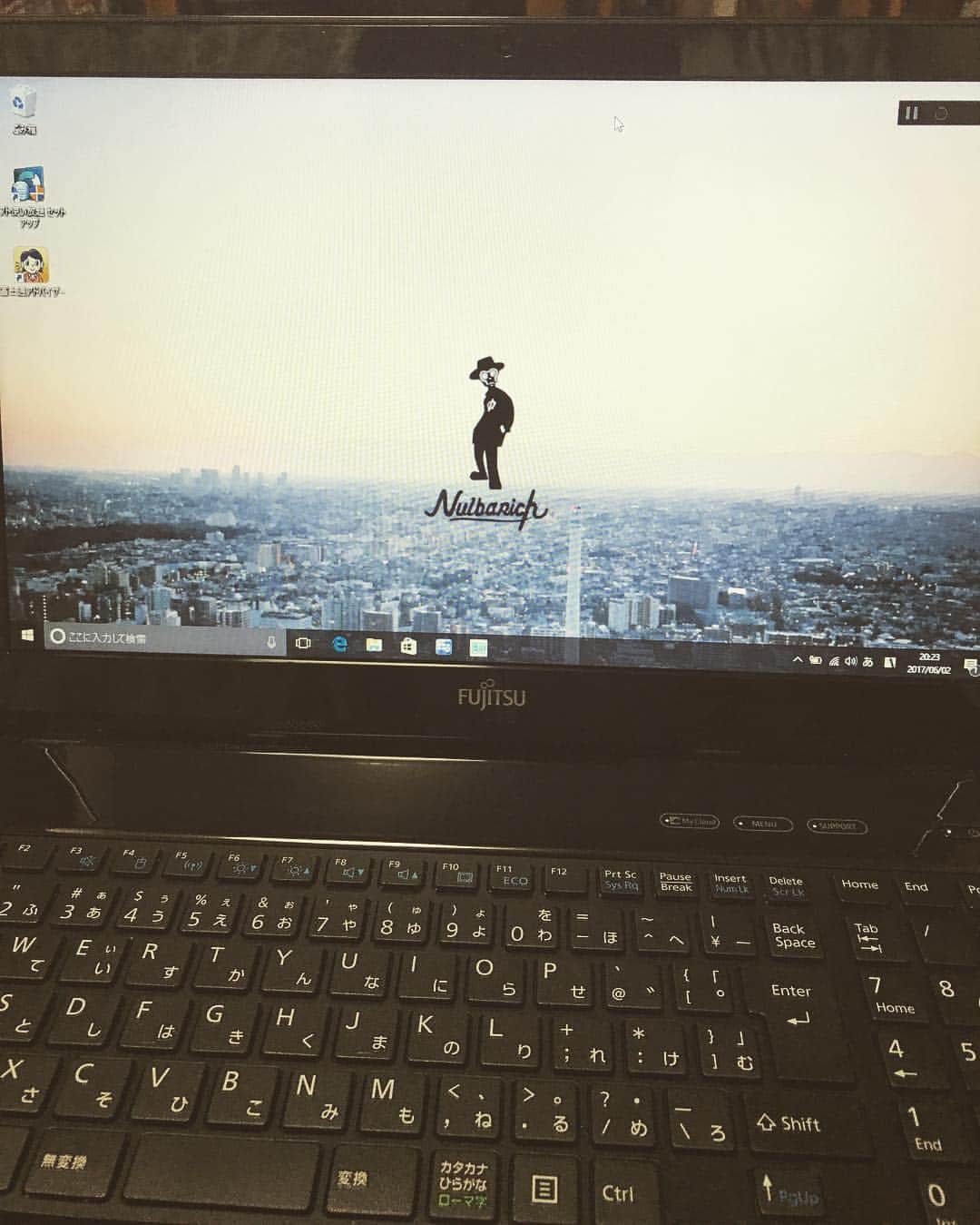 友野一希さんのインスタグラム写真 友野一希instagram ノートパソコン 大学生感 使い方 わかりません ファイル なにそれ 壁紙だけ オシャレぶってるっしょ Nulbarich 6月3日 13時21分 K0515ki