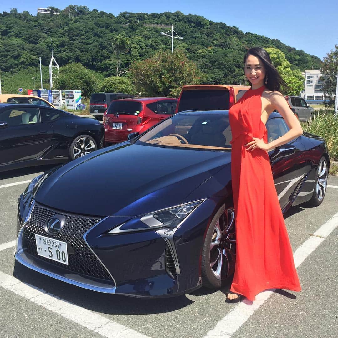 兼子真央のインスタグラム：「本日開催されるLEXUS LCイベント 16LC x 16Ladyの Aコースを走る、兼子真央です。 海陽ヨットハーバーに到着！ 詳しい情報はlexus-aichi.jp/16lc/ #16lc」