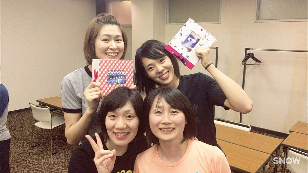 木村沙織さんのインスタグラム写真 - (木村沙織Instagram)「・ あっ。載せ忘れ。😂💦 ・ #東レアローズ  #送別会 ・ ・ #snow祭り ・ ・ #渋谷理恵 #旦那募集中」6月4日 11時47分 - saoriiiii819