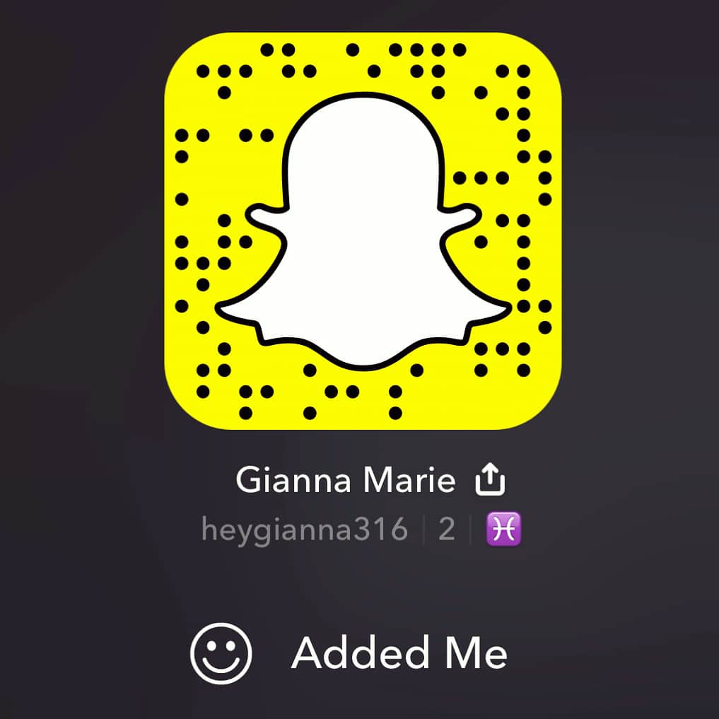 Gianna Nicoleさんのインスタグラム写真 - (Gianna NicoleInstagram)「I'm on snap, snapping people back right now! Swipe to screenshot my Snapcode to my NEW Snapchat account, my last one got deleted 🤗 -  Snapchat Username : HeyGianna316 -  Comment your Snapchat Username below & I'll try to add ya 😘」6月5日 10時12分 - gianna