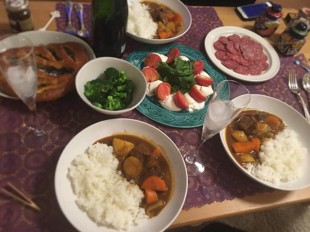 大島優子さんのインスタグラム写真 - (大島優子Instagram)「疲れた私に友達がご飯作ってくれたの昨日。。。やさみ💓  #curry #homedinner」5月13日 16時31分 - yuk00shima