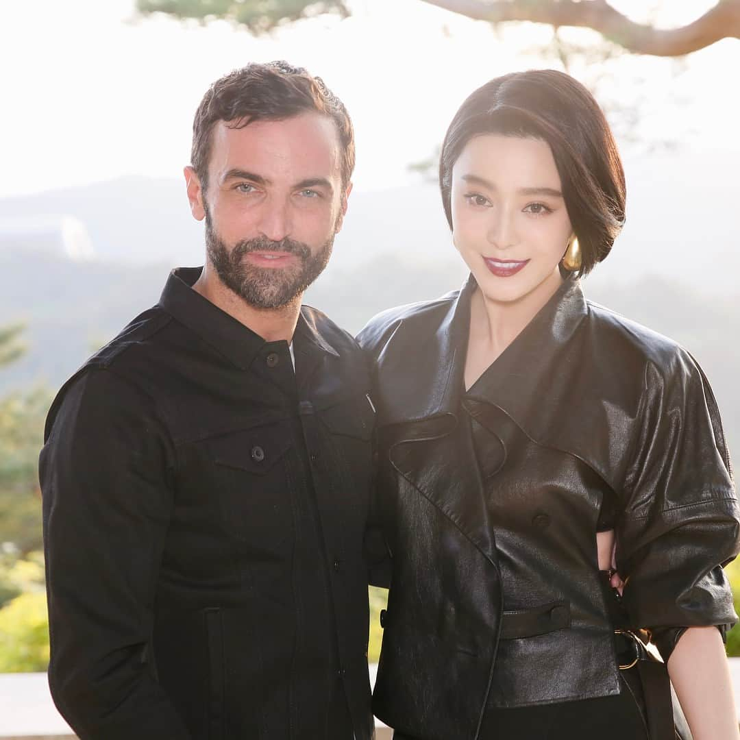 ファン・ビンビンさんのインスタグラム写真 - (ファン・ビンビンInstagram)「Unforgettable #LVCRUISE 2018 fashion show. @nicolasghesquiere once again stunned by your talent. @louisvuitton」5月14日 22時57分 - bingbing_fan