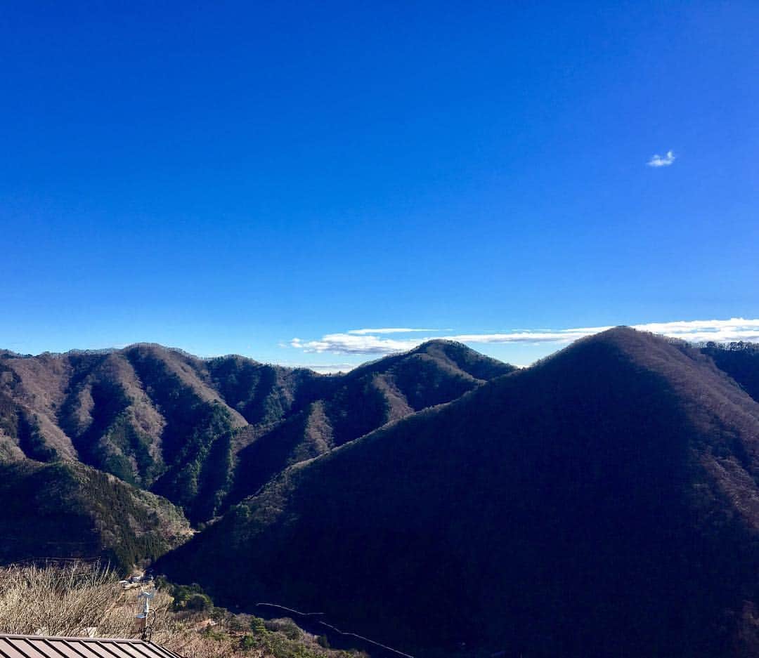 Japanese local photoのインスタグラム：「#山 #田舎  #田舎暮らし #自然  #空 #sky #traveljapan #tripjapan #mountain #bluesky #japan #nature」
