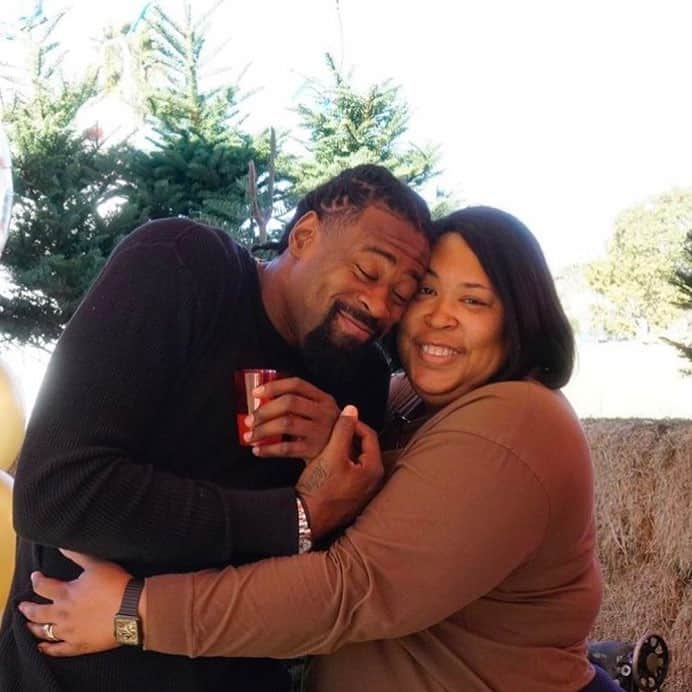 deandrejordan6のインスタグラム：「DJ and his MOM! #happymothersday」