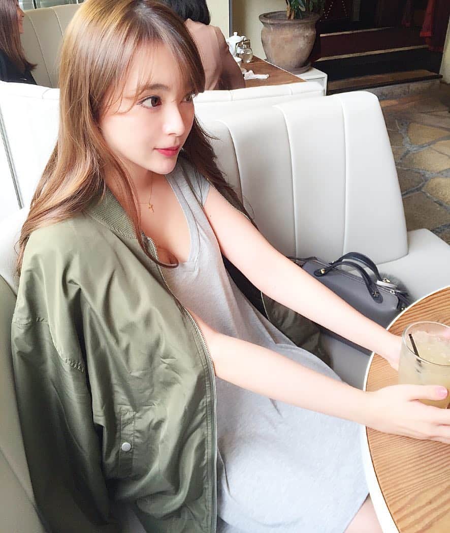 小川ももえのグルメインスタ