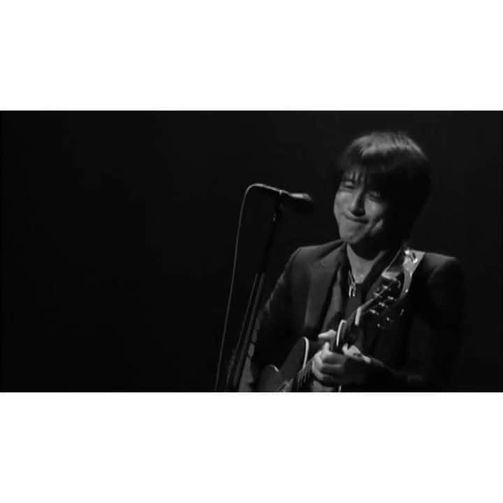 Mr.Childrenのインスタグラム：「🎤Mr.Children 📖#水上バス #MrChildren #2008 #Release #Album #Song #ミスチル #桜井和寿 #Japanese #Artist #Singer #Band #Music #Movie」
