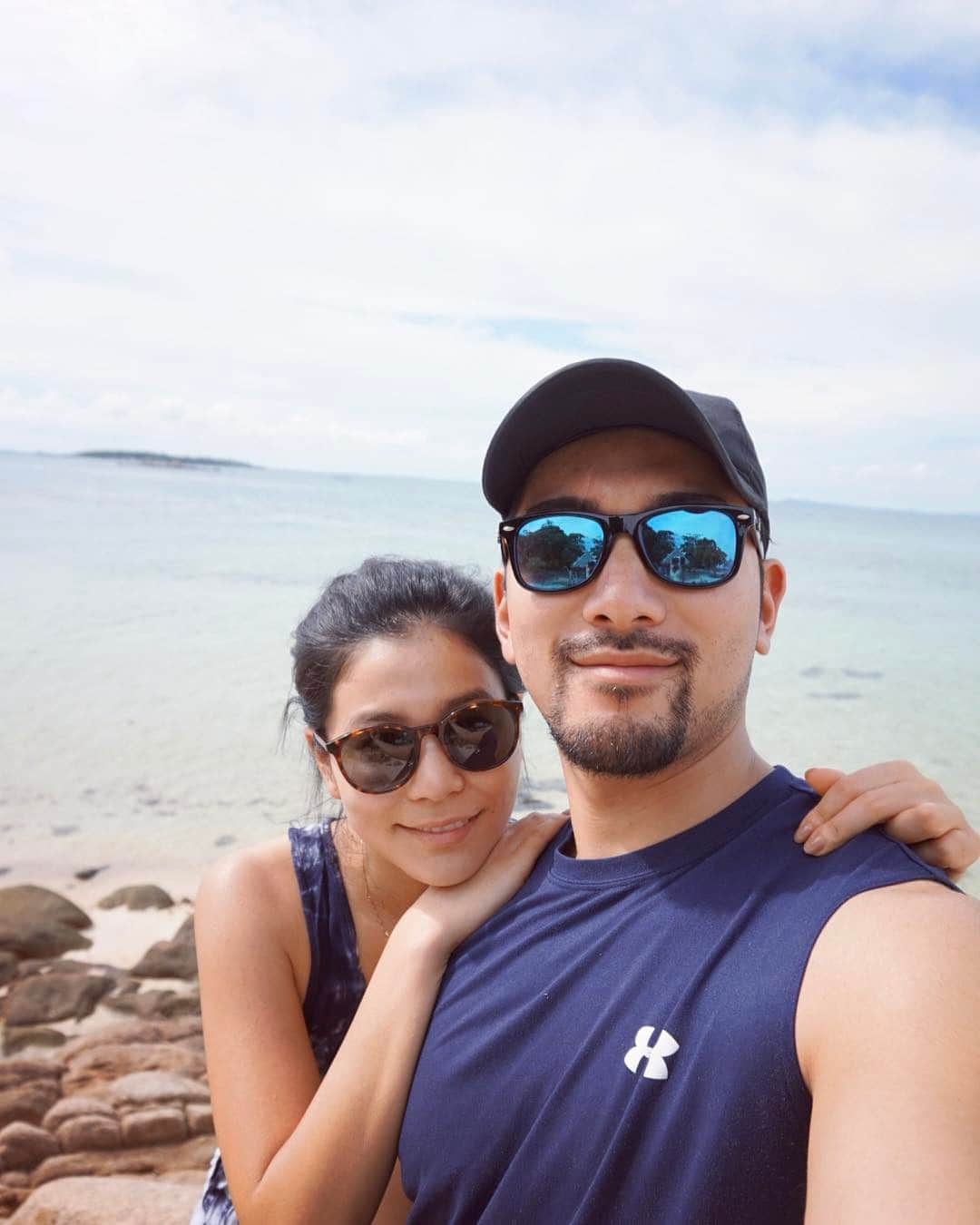 村元小月のインスタグラム：「Birthday Trip😘 #kohMunnork#beautifulocean#27already#happyday#love」