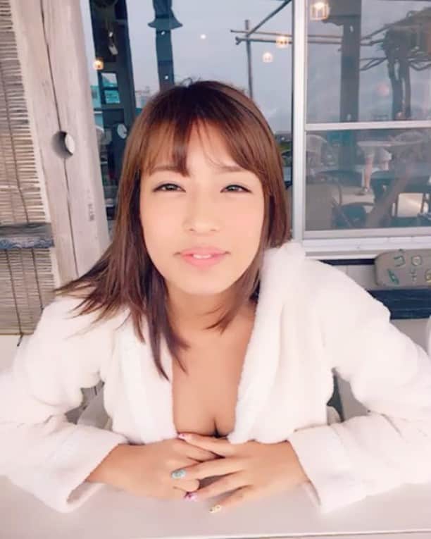 堤ゆきみのインスタグラム：「そして梨菜ちゃん（@hashimoto_rina_） より目からの白目w」