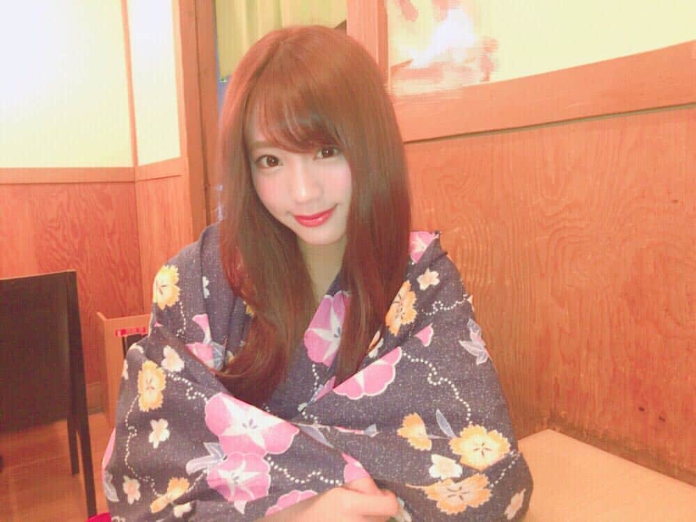 志田友美（ゆうみん）のインスタグラム：「温泉から上がったよ #すっぴんメイク #やってみたシリーズ #サウナ大好き」
